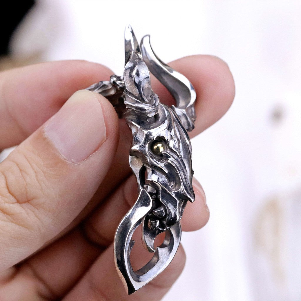 【Silver Monsters】日本前衛宗師 Glam Scale 機甲王 銅珠金眼 羊角惡魔咬環 純銀吊墜
