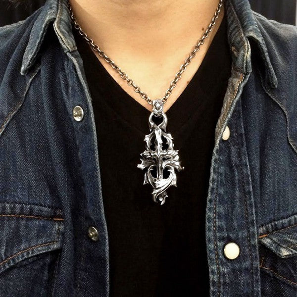 【Silver Monsters】日本Glam Scale 機甲王 經典歌德 立體雕花十字吊墬