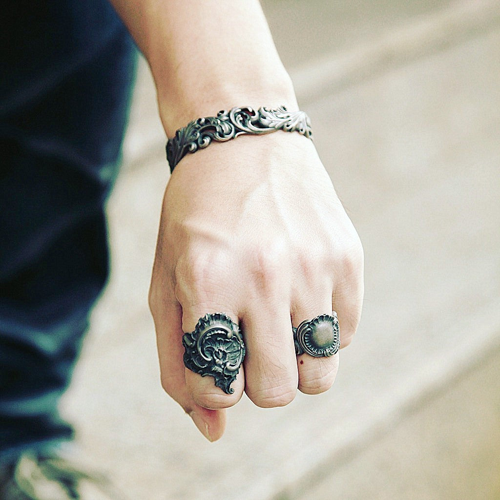 【Silver Monsters】日本暗系古典狂潮 Superbia 誘惑 純銀手環