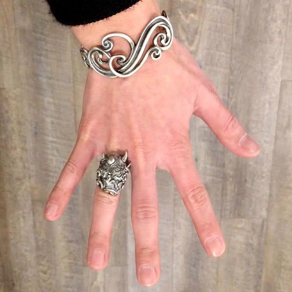 【Silver Monsters】日本雕畫雙絕 Dual Flow 手工雕刻 原創設計 怒神 純銀戒指