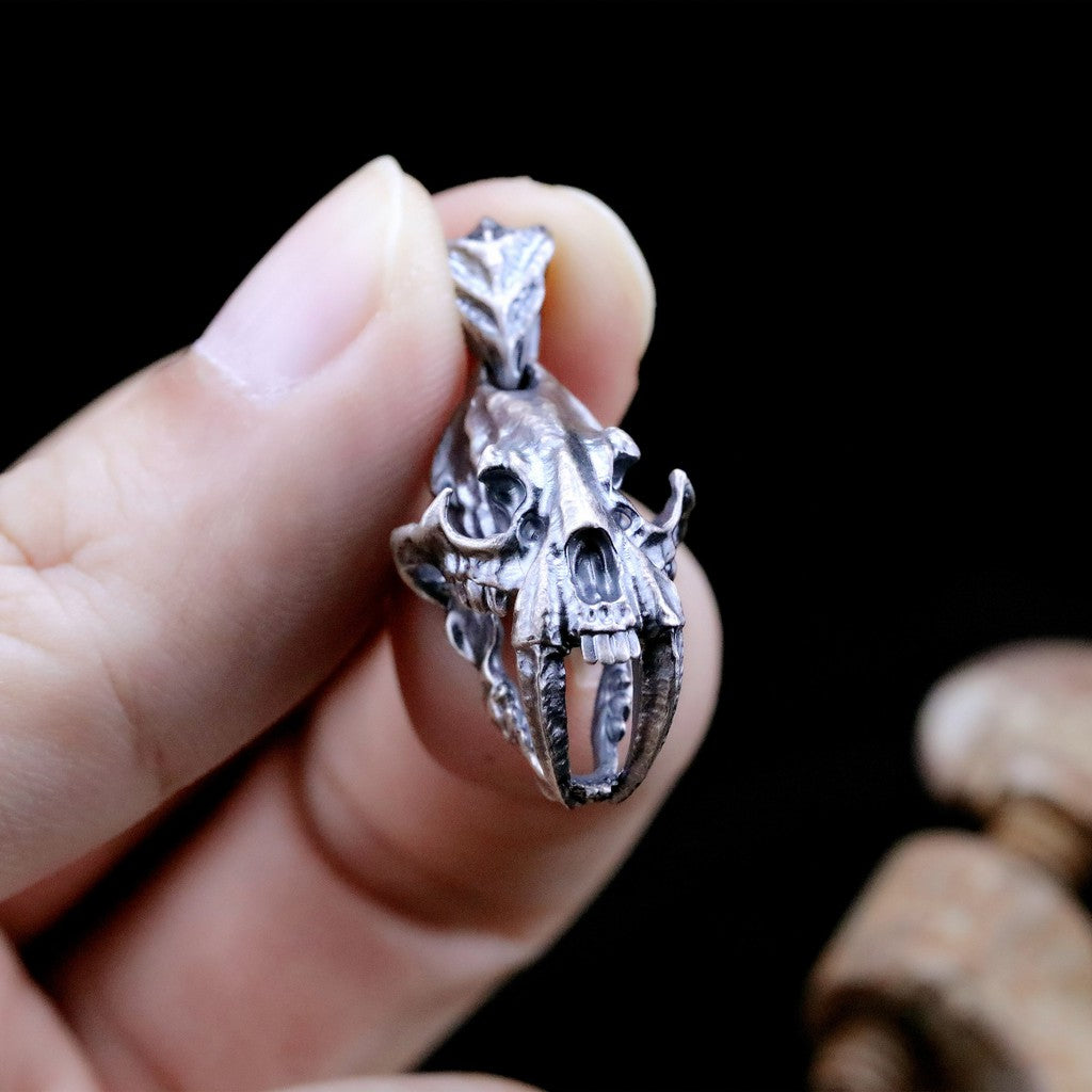 【Silver Monsters】幻獸異骸日本Strange Freak Designs 劍齒虎骷髏-S 純銀吊墜
