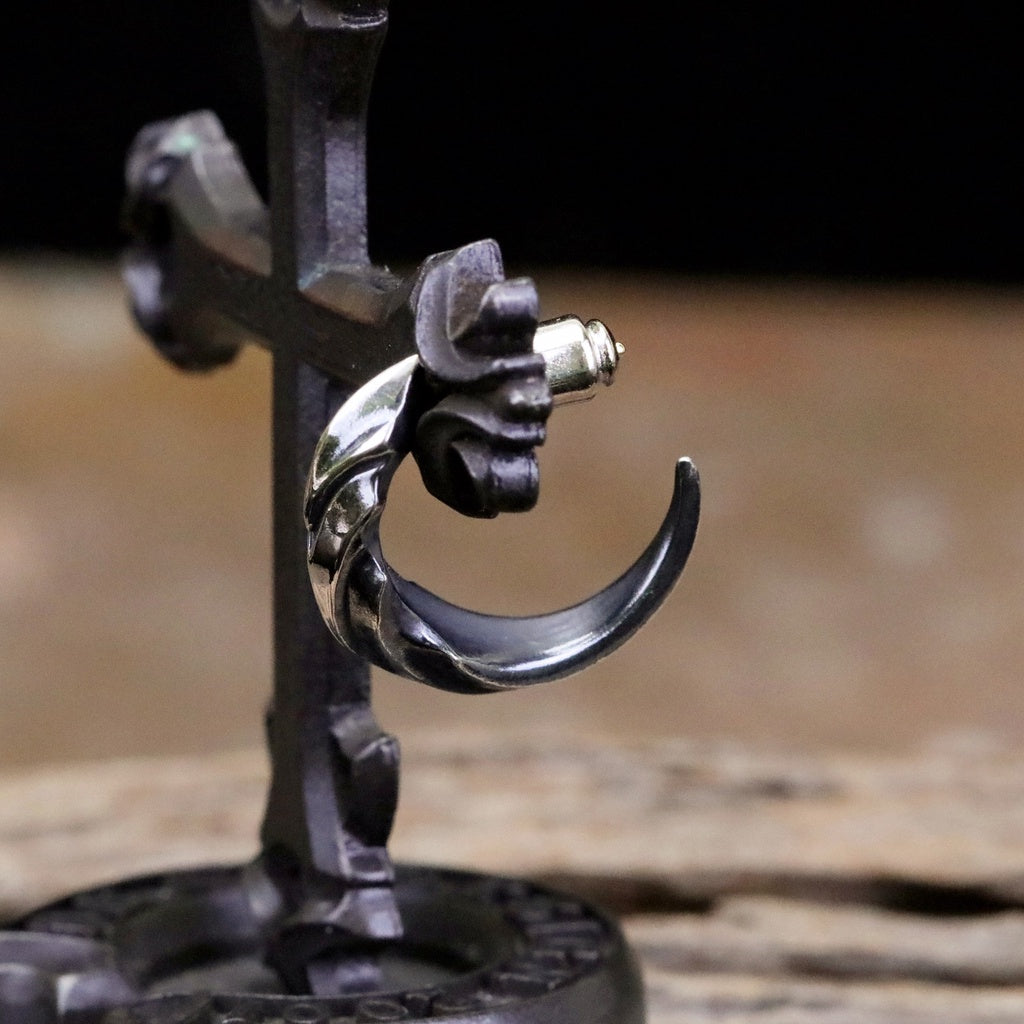 【Silver Monsters】日本前衛宗師 Glam Scale 機甲王 原創設計 進化尖端耳針 純銀耳環