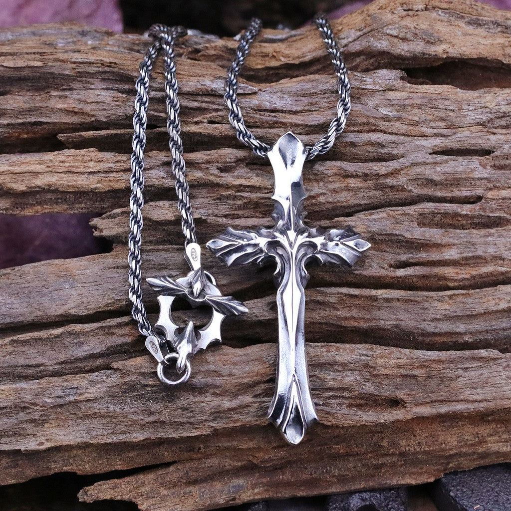 【Silver Monsters】前衛宗師日本 Glam Scale 機甲王經典哥特十字架 純銀項鍊(含鏈)