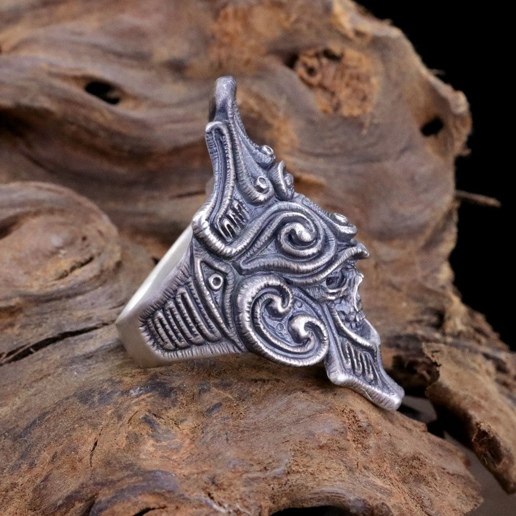 【Silver Monsters】日本雕畫雙絕 Dual Flow 細緻雕工 "繩紋骷髏" 手作霧面純銀戒指