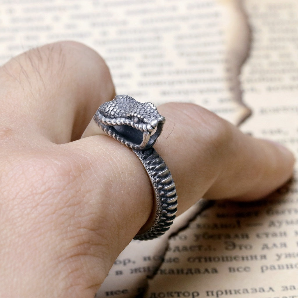 【Silver Monsters】日本雕畫雙絕 Dual Flow 手作新品 原創銜尾蛇兩用 純銀戒指 吊墜 銀飾