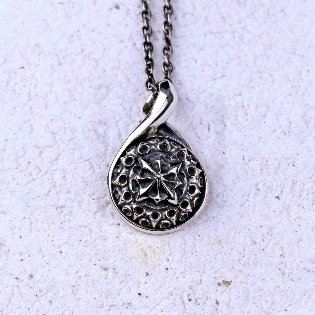 【Silver Monsters】日本曲線異形 Ability Normal AN-VP-22 原創LOGO 吊墜