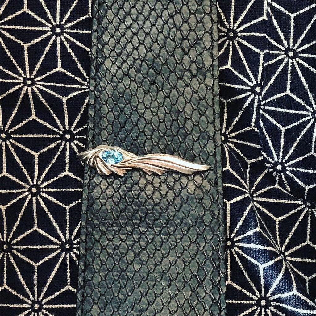 【Silver Monsters】前衛宗師日本 Glam Scale 機甲王 托帕寶石純銀領帶夾