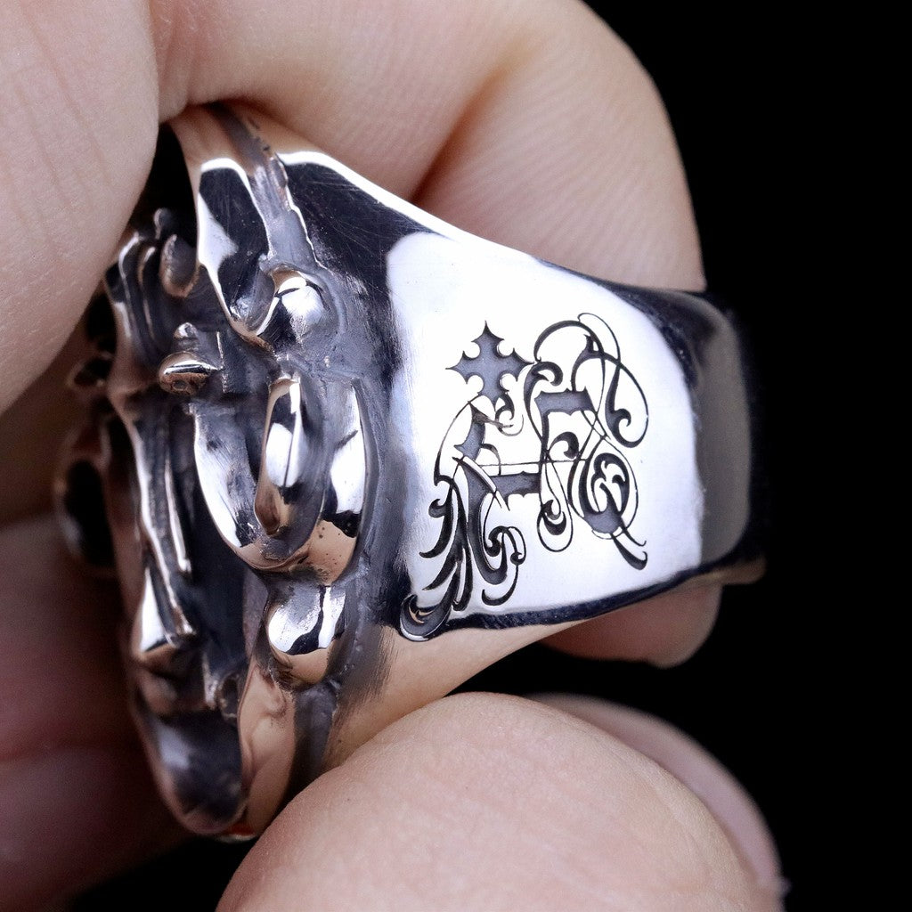【Silver Monsters】日本一級神牌Loud Style Design 緋紅の祈禱 雕花十字純銀戒指
