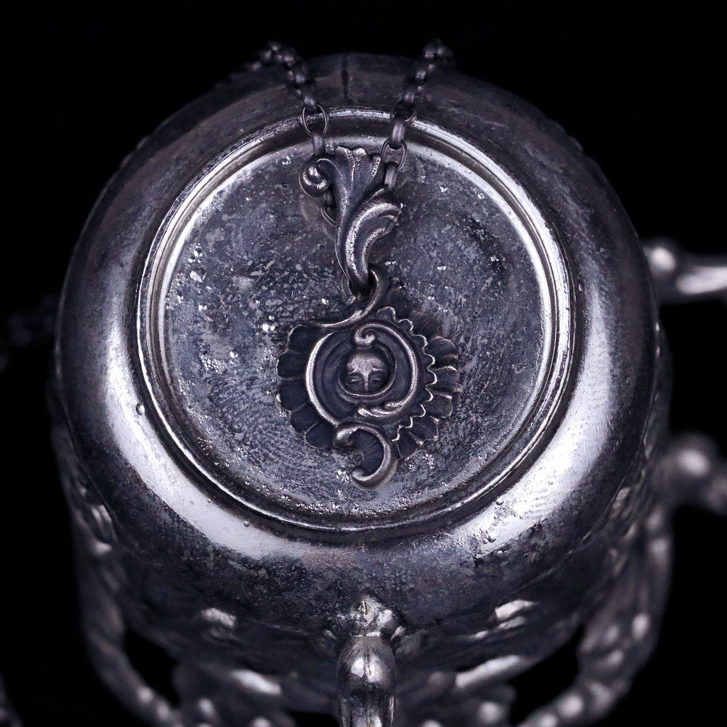 【Silver Monsters】日系暗黑古典狂潮 Superbia 安息 原創手做 舊化噴砂 純銀吊墜