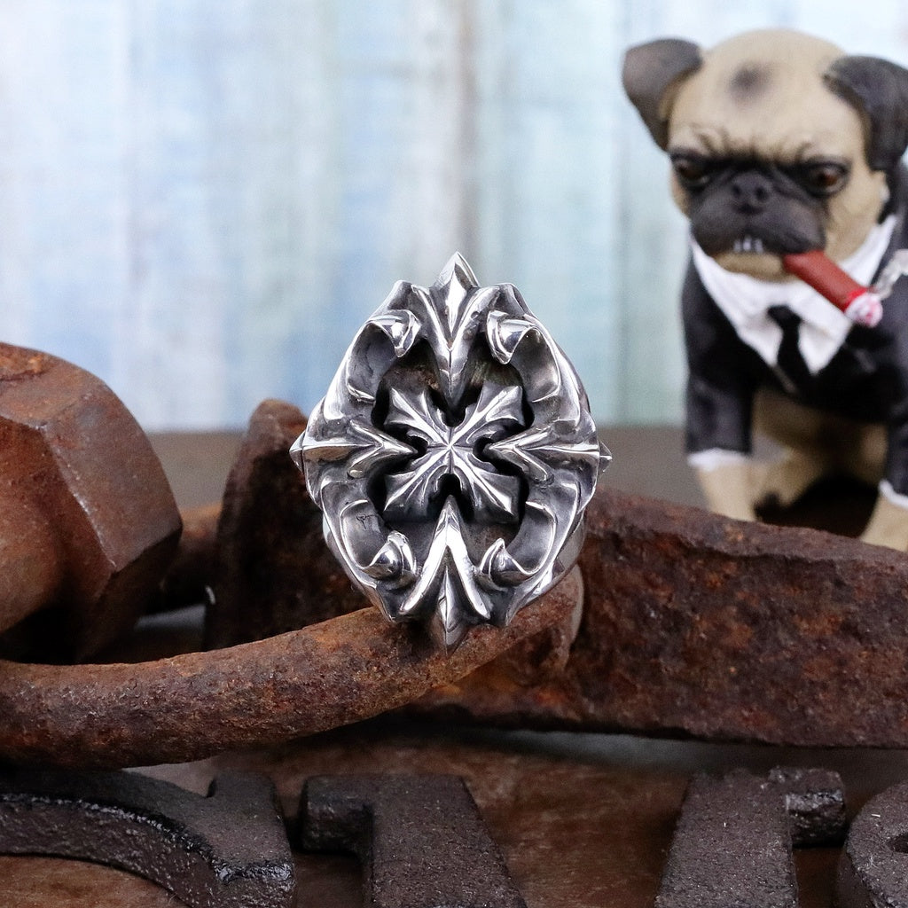 【Silver Monsters】日本一級神牌 Loud Style Design 內鑲千鐵十字雕花 厚手作 戒指