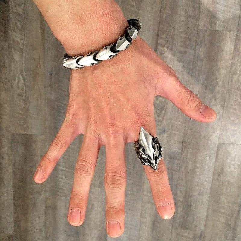 【Silver Monsters】日本前衛宗師 Glam Scale 機甲王 招牌髮絲紋霧化 機甲手鍊