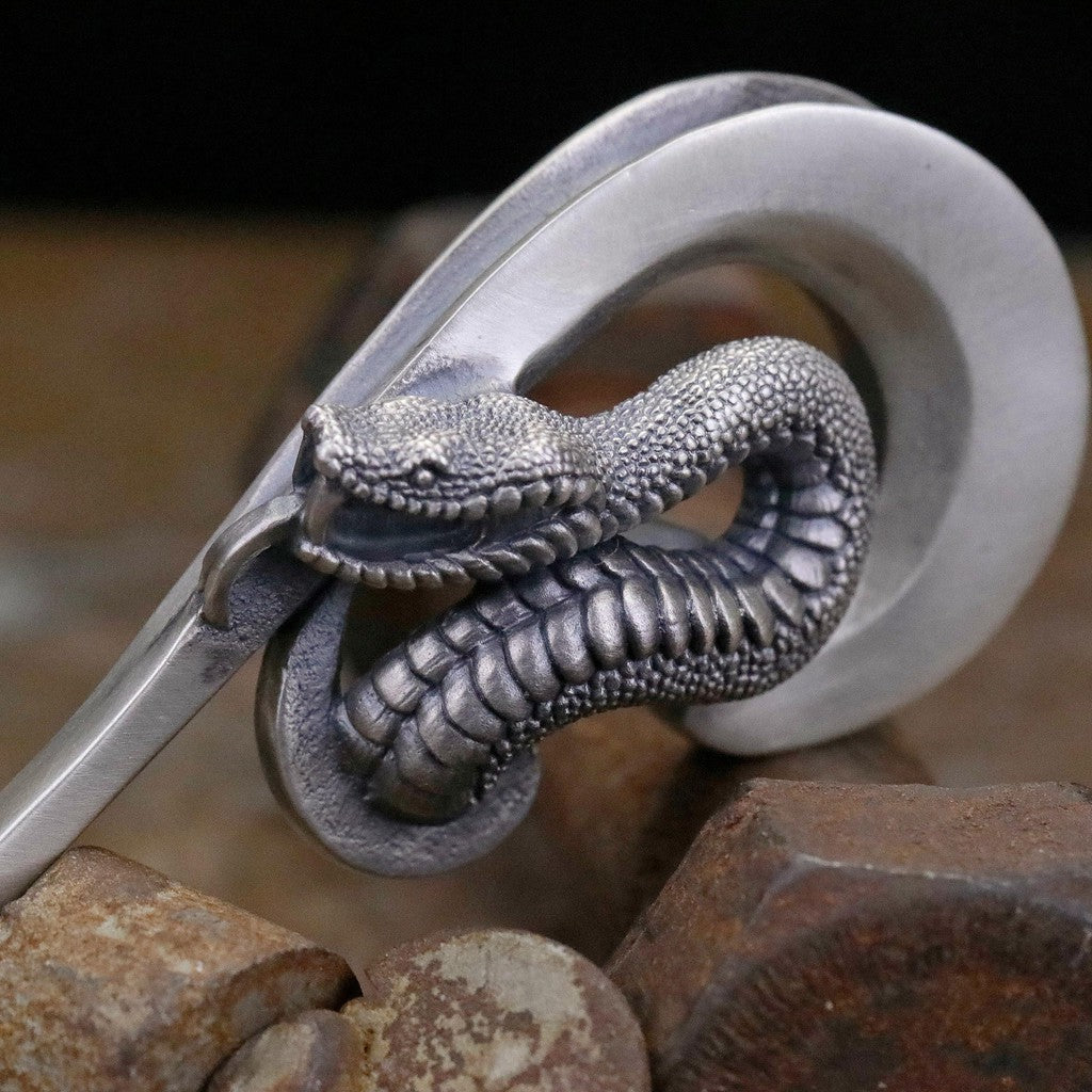 【Silver Monsters】日本雕畫雙絕 Dual Flow 原創設計 巨蟒刺青圖騰 純銀墜飾