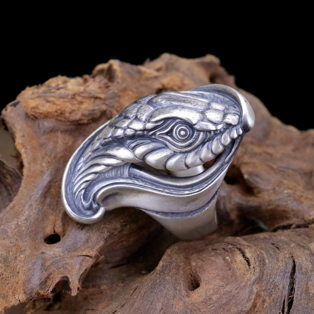 【Silver Monsters】展示出清 日本雕畫雙絕 Dual Flow 細緻雕工 "大蛇" 手作啞光霧面純銀戒指