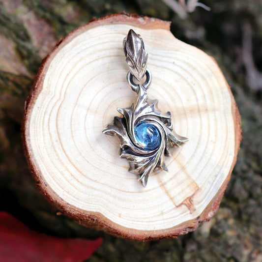 【Silver Monsters】日本前衛宗師Glam Scale 機甲王 原創設計 植物雕花寶石 純銀吊墜