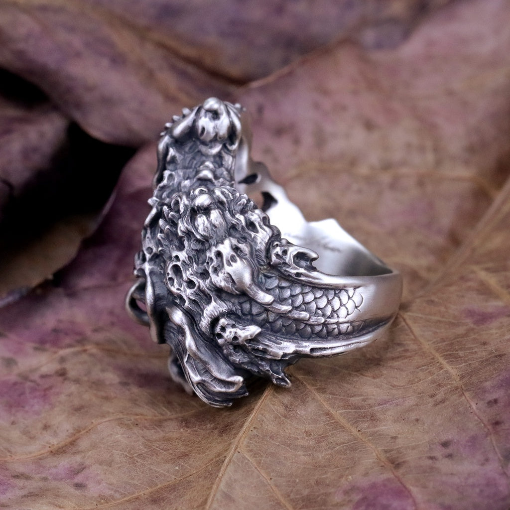 【Silver Monsters】日本雕畫雙絕 Dual Flow 細緻雕工 昂首闊口 "昇龍" 純銀戒指