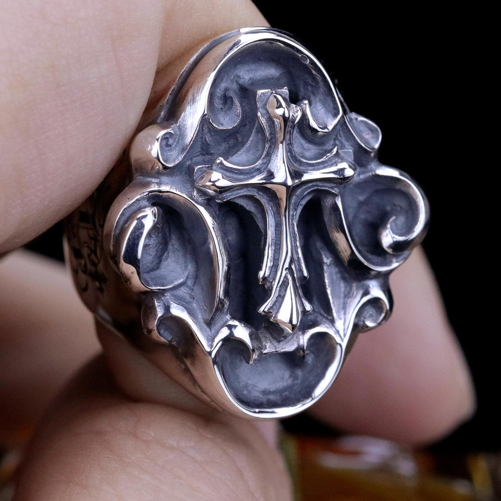 【Silver Monsters】日本一級神牌Loud Style Design 緋紅の祈禱 雕花十字純銀戒指