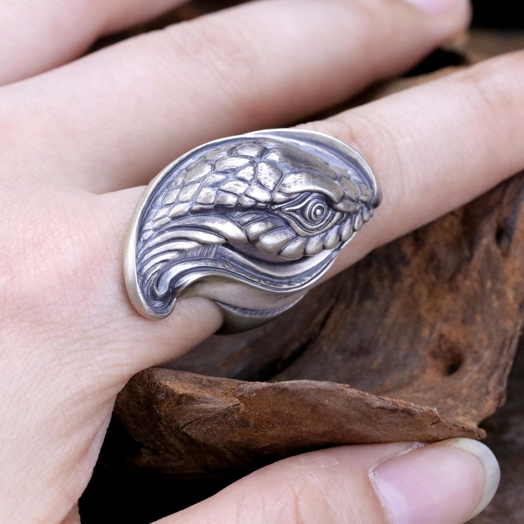 【Silver Monsters】展示出清 日本雕畫雙絕 Dual Flow 細緻雕工 "大蛇" 手作啞光霧面純銀戒指