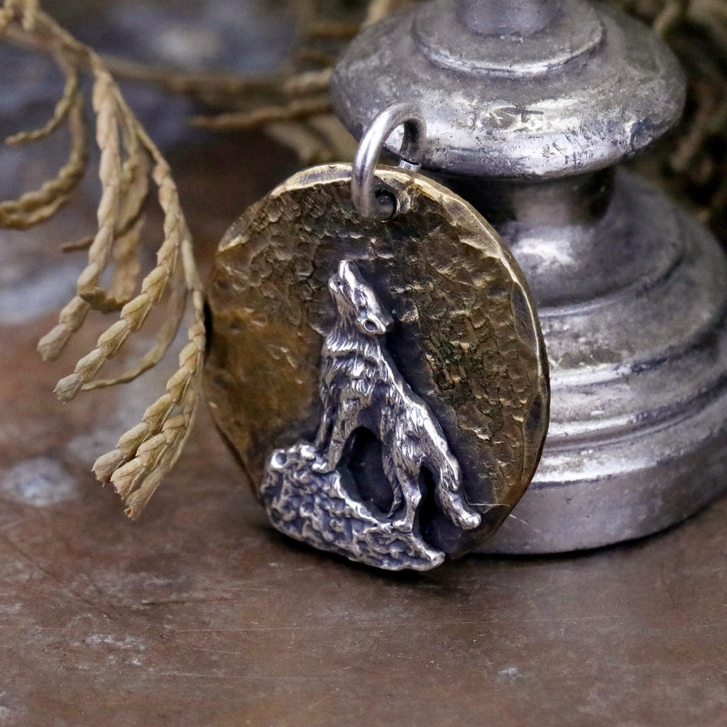 【Silver Monsters】台灣職人手作KOPO METAL 手鍛銅月 芒刻精雕 孤狼嘯月 純銀/黃銅吊墜