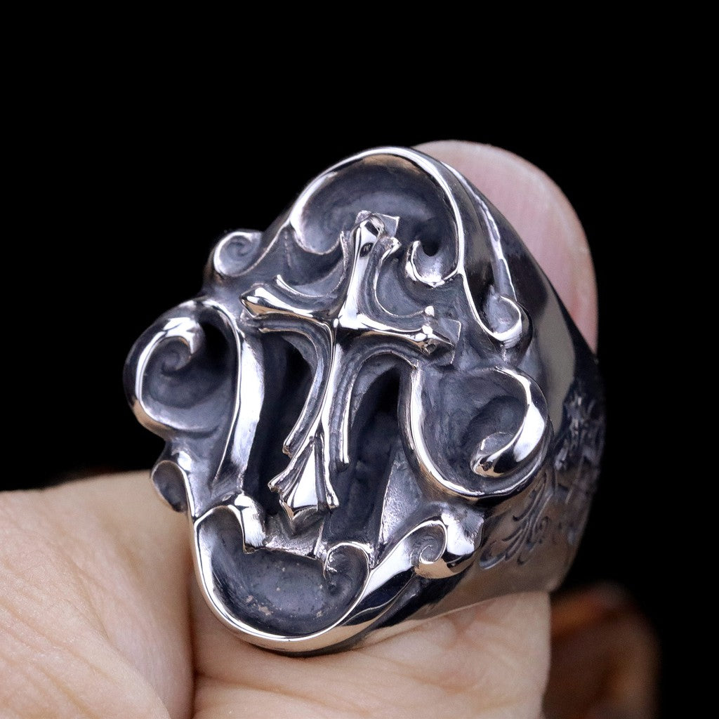 【Silver Monsters】日本一級神牌Loud Style Design 緋紅の祈禱 雕花十字純銀戒指
