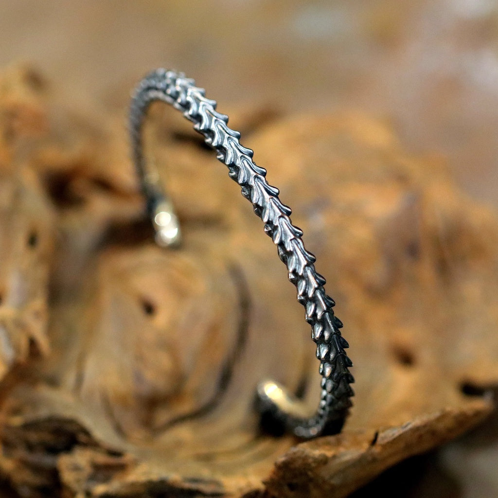 【Silver Monsters】百搭新時尚 日本Strange Freak Designs 純銀原創 脊骨手鐲 細版