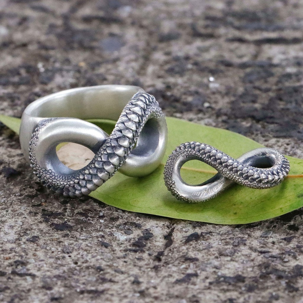 【Silver Monsters】日本雕畫雙絕 Dual Flow 銜尾蛇原創 無限MUGEN 純銀戒指