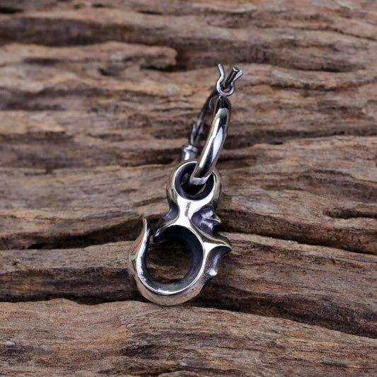 【Silver Monsters】日本前衛宗師 Glam Scale 機甲王 機甲HOOK左勾耳環 純銀耳飾