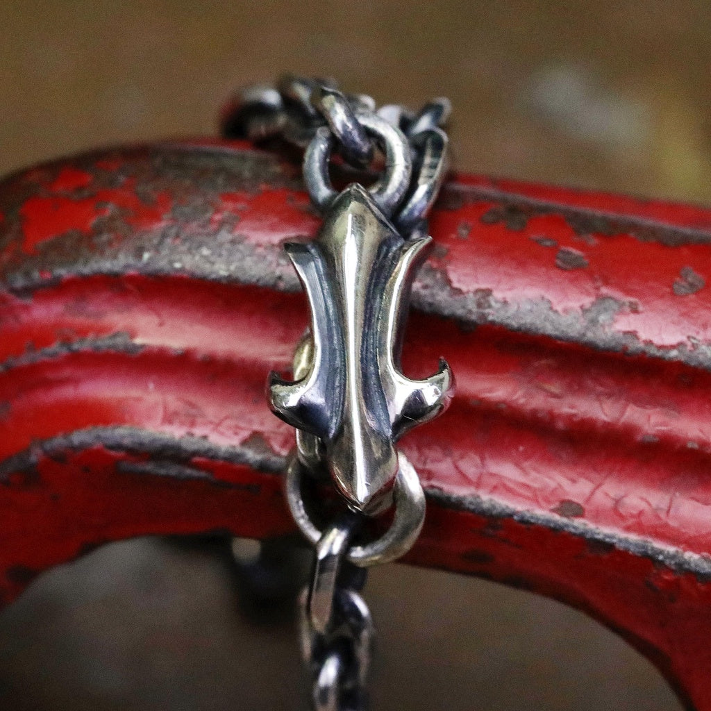 【Silver Monsters】日本一級神牌 Loud Style Design 歌德雕花盾&無限箭矢 純銀項鍊