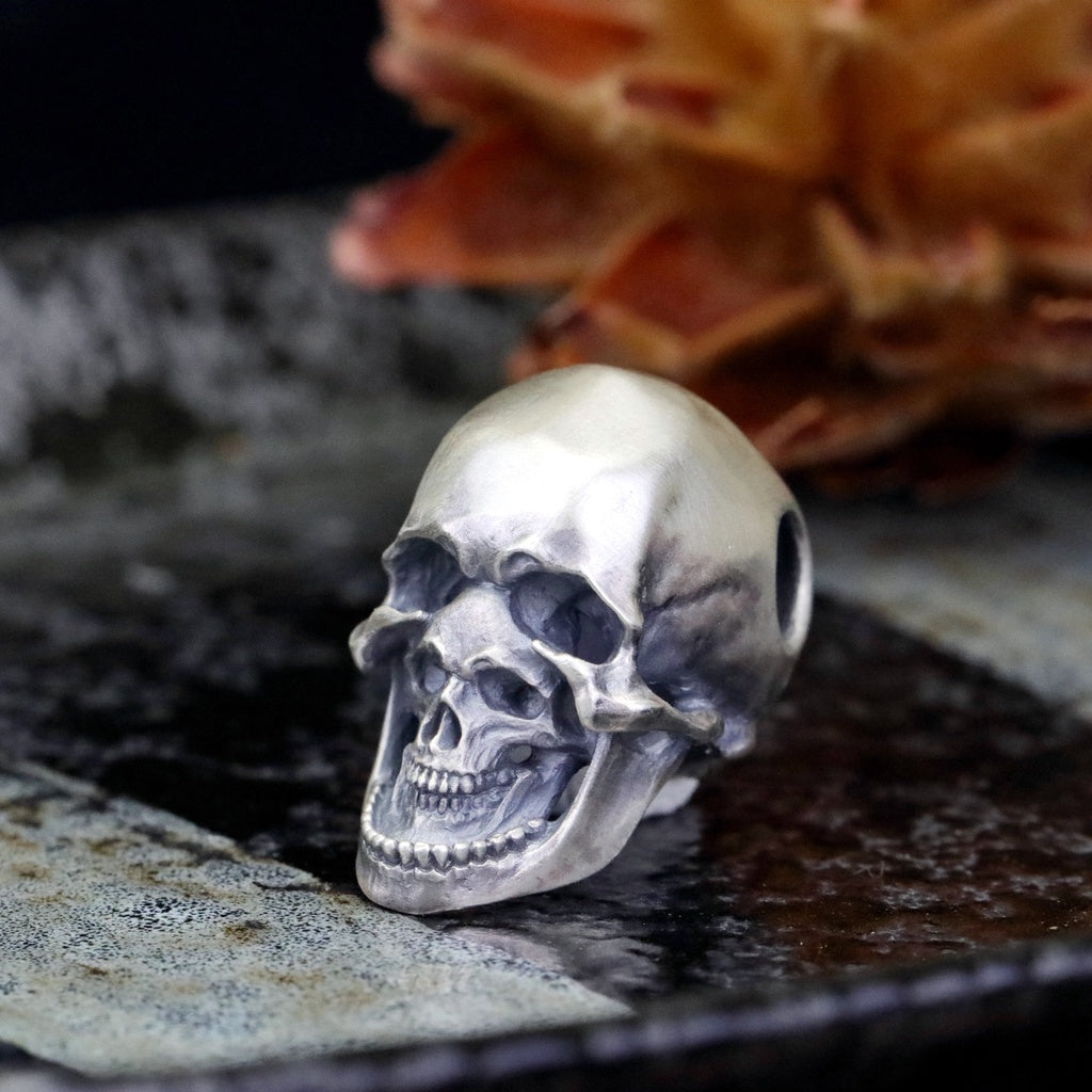 【Silver Monsters】日本雕畫雙絕 Dual Flow 細緻雕工 純銀原創 日系髏中髏 純銀吊墜