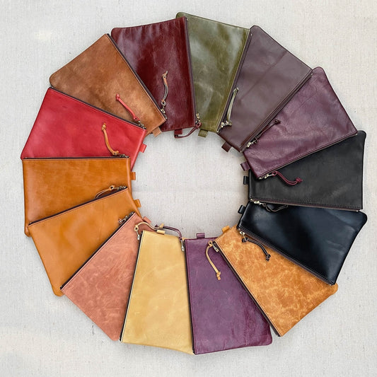 【特價】【Silver Monsters】日本大廠 Y'2 Leather 手工製作 馬皮皮革中包 手拿包