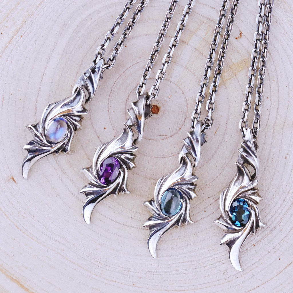 【Silver Monsters】日本前衛宗師 Glam Scale 機甲王 雕花鑲石小墜 純銀項鍊