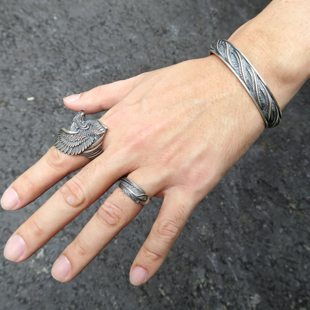 【Silver Monsters】日本雕畫雙絕 Dual Flow 2020手作原創新品 "流紋羽毛" 純銀手環 M