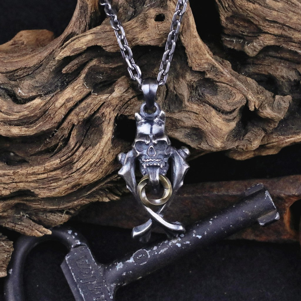 【Silver Monsters】日本一級神牌Loud Style Design 手作舊化 經典惡魔骷髏咬環 項墜