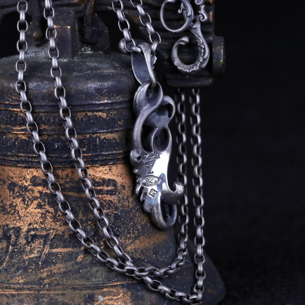 【Silver Monsters】日系暗黑古典狂潮 Superbia 誘惑 舊化噴砂 純銀吊墬