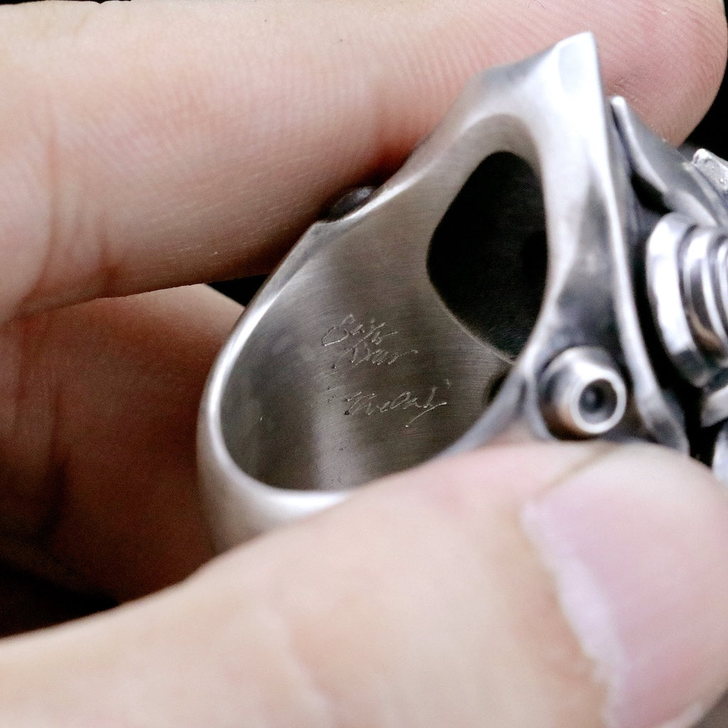 【獨家限定】日本前衛宗師Glam Scale 機甲王 焰輝盾甲 戒指