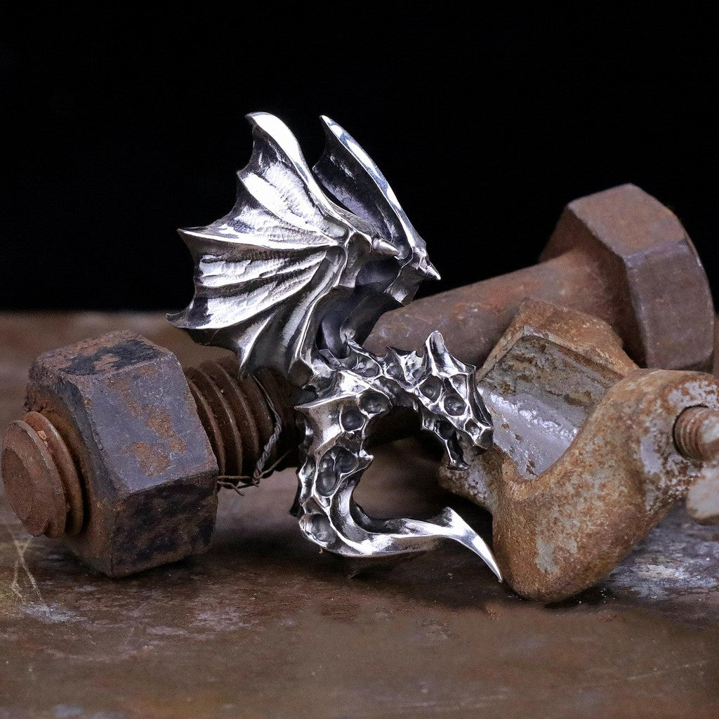 【Silver Monsters】日本前衛宗師Glam Scale 機甲王 手作銀翼風蝕 MANA飛龍 吊墜