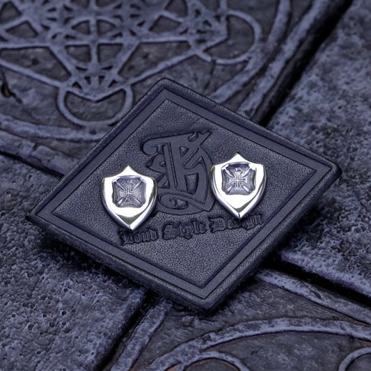 【Silver Monsters】日本一級神牌 Loud Style Design 鐵十字Logo打印盾徽 純銀耳飾耳針