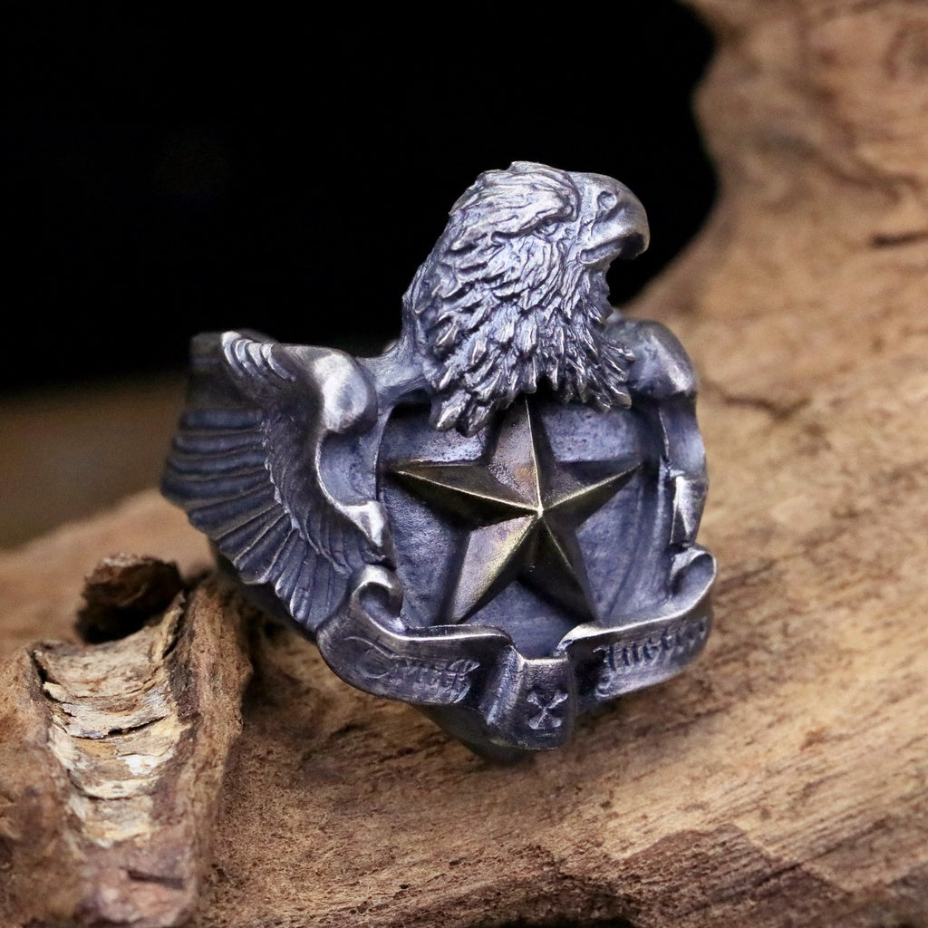 【Silver Monsters】日本一級神牌Loud Style Design 武骨狂豪 究極手雕立體巨鷹 純銀戒指