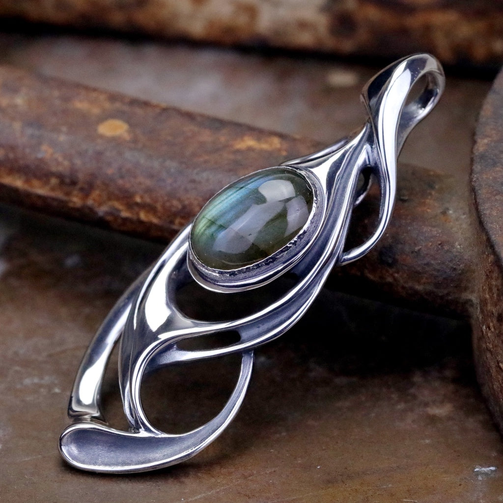 【Silver Monsters】日本匠級手作 曲線異形 Ability Normal 特製藍晶石鑲嵌蝶蛹 吊墜