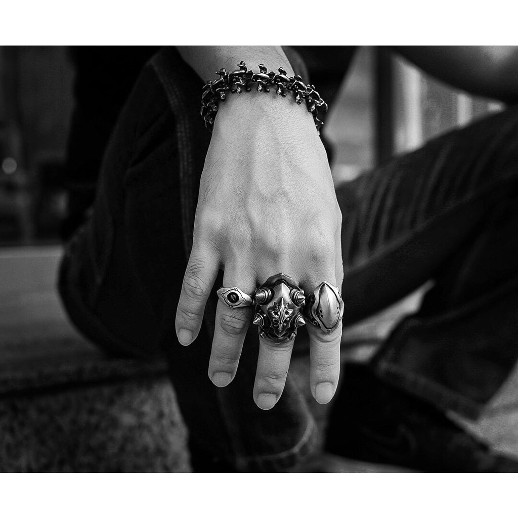 【獨家限定】日本前衛宗師Glam Scale 機甲王 焰輝盾甲 戒指