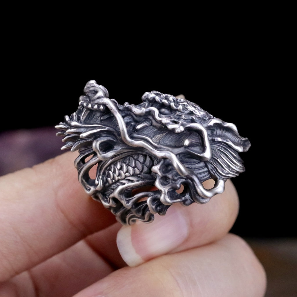 【Silver Monsters】日本雕畫雙絕 Dual Flow 細緻雕工 昂首闊口 "昇龍" 純銀戒指
