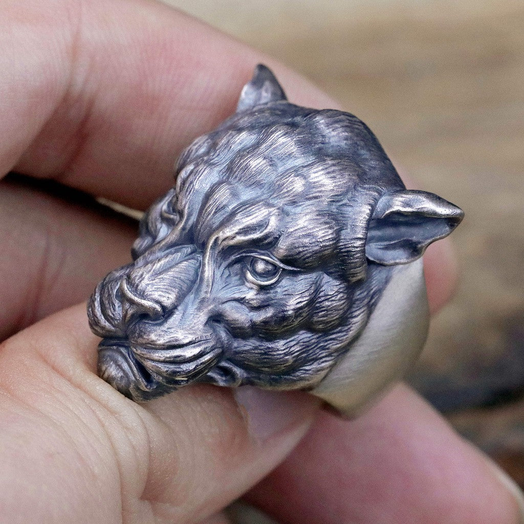 【Silver Monsters】日本雕畫雙絕Dual Flow 細緻雕工 雋刻神韻『SHISHI』石獅純銀戒指