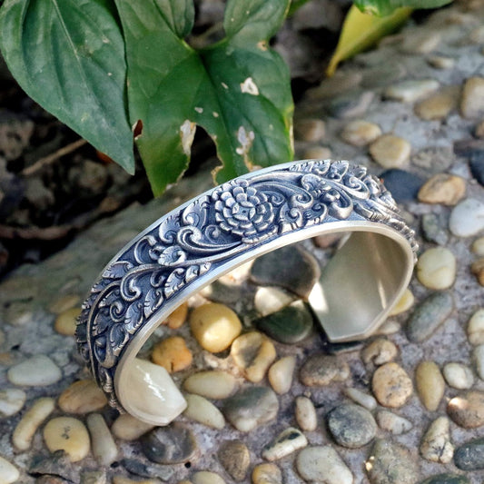 【Silver Monsters】日本雕畫雙絕 Dual Flow 細緻雕工 "生命之花" 原創設計 純銀手環