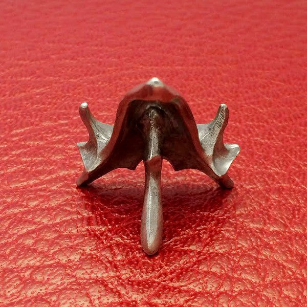 【Silver Monsters】日本幻獸異骸 Strange Freak Designs 原創造型展示架 戒指架