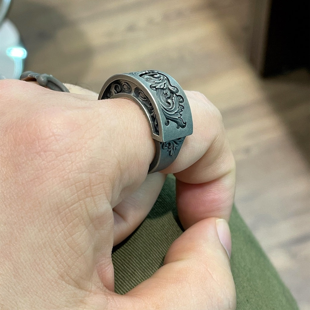 【Silver Monsters】日本暗系古典狂潮 Superbia 暗黑眼眸 原創手做 舊化噴砂 純銀戒指