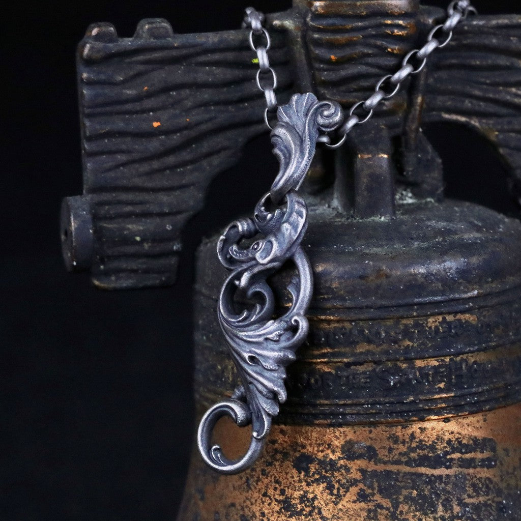 【Silver Monsters】日系暗黑古典狂潮 Superbia 誘惑 舊化噴砂 純銀吊墬