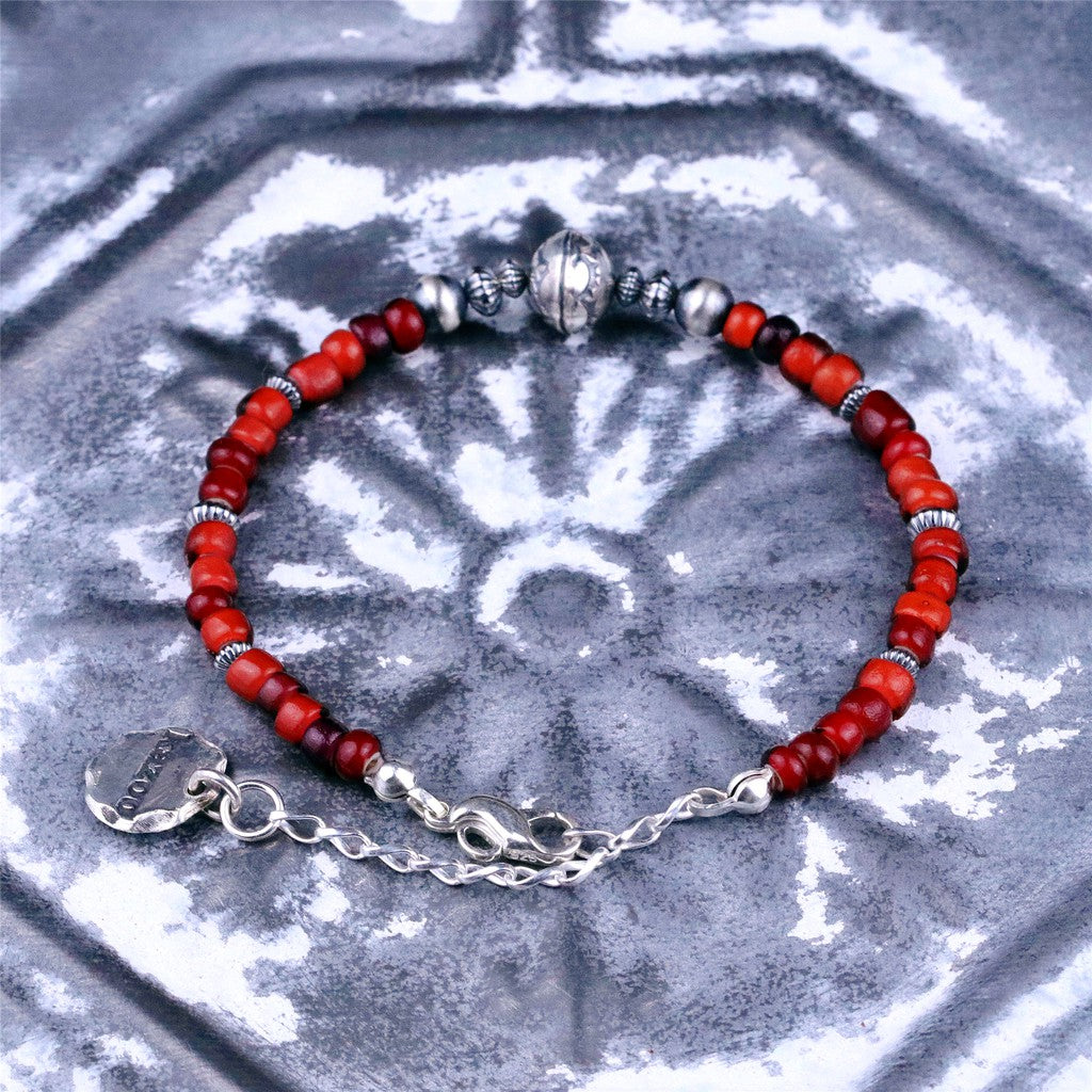 【Silver Monsters】日本手作Kazoo 印第安打印做舊銀珠/琉璃紅珠復古手鍊