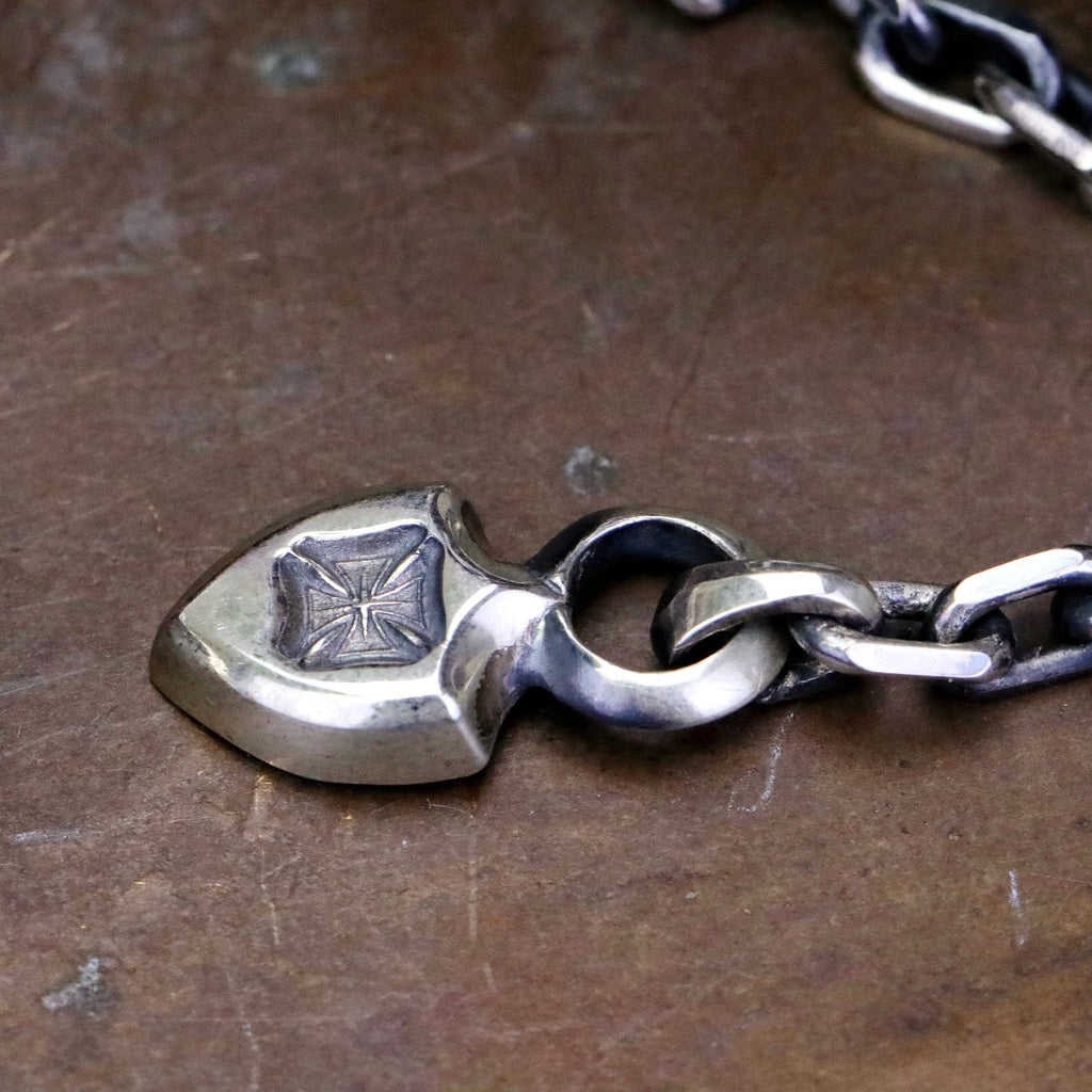 【Silver Monsters】日本一級神牌 Loud Style Design 歌德雕花盾&無限箭矢 純銀項鍊