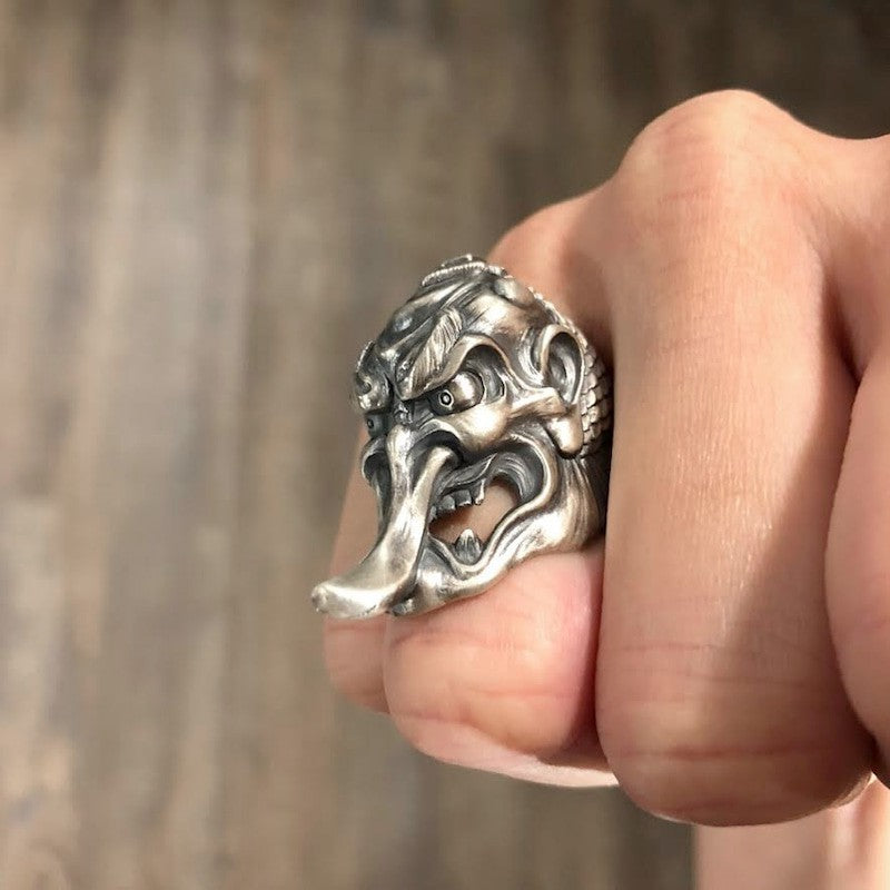 【Silver Monsters】日本雕畫雙絕 Dual Flow 細緻雕工 "天狗" 手作啞光霧面純銀戒指