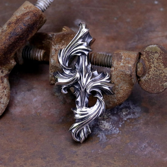 【Silver Monsters】日本Glam Scale機甲王 歌德雕花鑲嵌十字 純銀吊墜