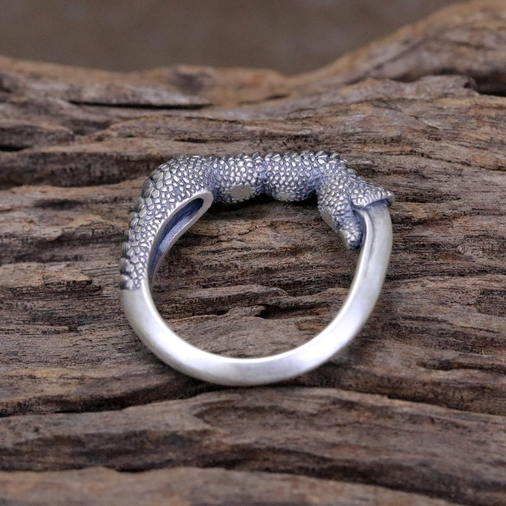 【Silver Monsters】日本雕畫雙絕 Dual Flow 手工銀飾 原創設計 細膩雕工 龍爪純銀戒指 S